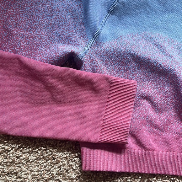 GYMSHARK ADAPT OMBRE SEAMLESS LONG SLEEVE CROP TOP - Picture 5 of 6